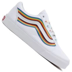 Vans Old Skool Skateschuhe (Pride) White/True White Damen, Herren